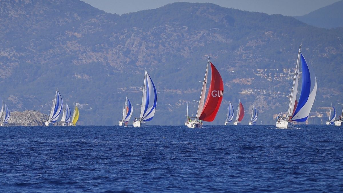 Панорама Эгейского моря и старт оффшорной регаты Loryma CUP