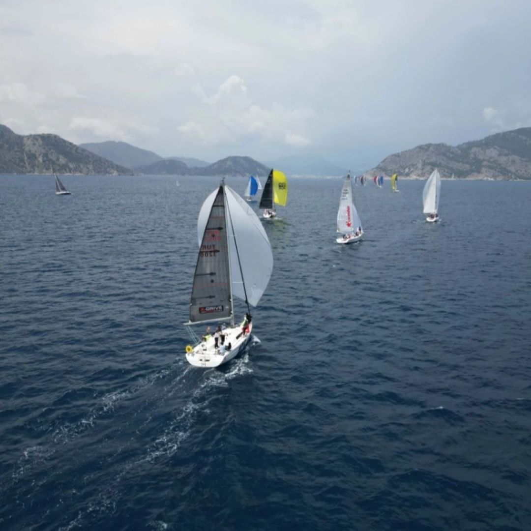 Гоночная тактика на парусной регате Loryma CUP, работа с парусами