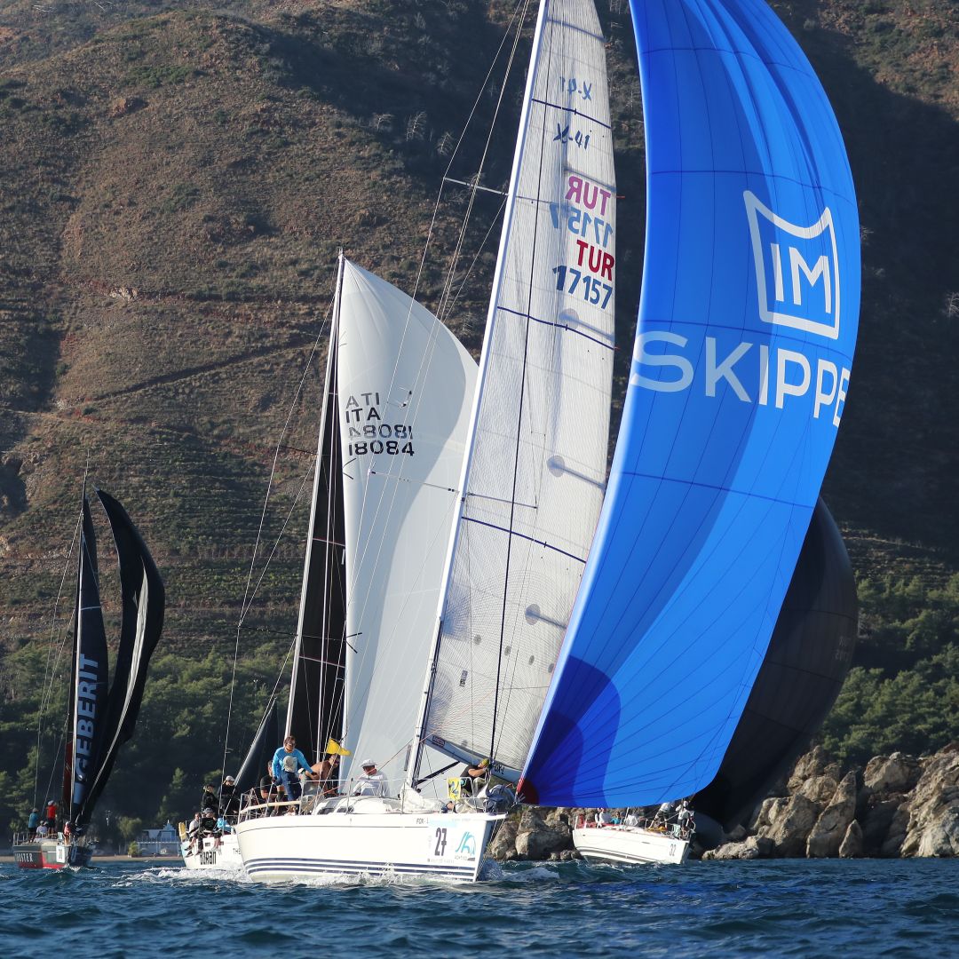 Полезные аксессуары для комфорта на яхте и в марине